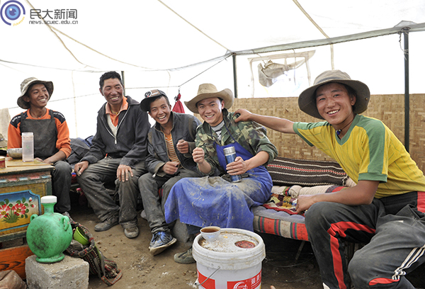 經過1年的鍛煉與適應，已完全融入百姓之中